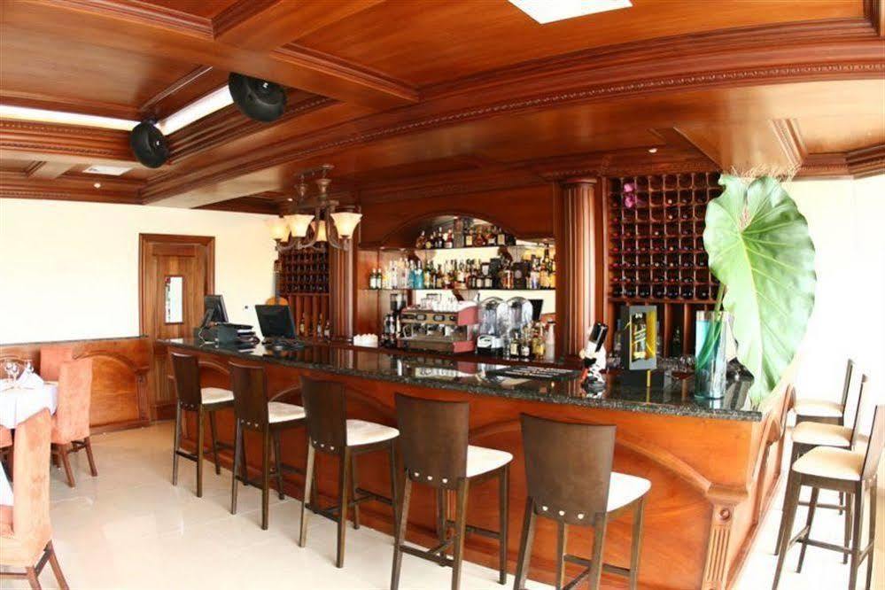 Hotel Century Plaza Santiago De Los Caballeros Restaurant foto